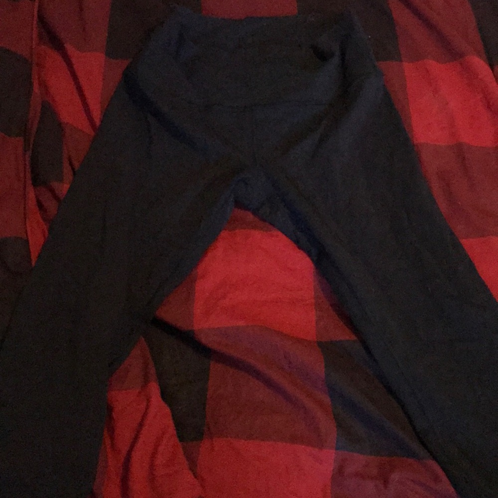 Lululemon wunder under legging cropped length